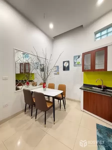 Bán nhà Định Công Hạ, Hoàng Mai, lô góc 3 thoáng, gần ô tô, 35m2, 7.9 tỷ