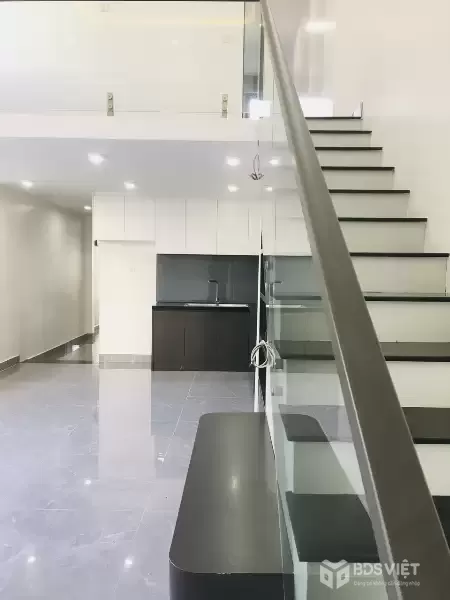 15M RA MT BÌNH KỲ - NHÀ TẦNG MỚI - OTO ĐỖ TRƯỚC NHÀ, KHU DÂN TRÍ - HƠN 4 TỶ.