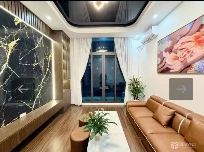 Trường Chinh  48M² – 4 TẦNG – MT 3.7M  LÔ GÓC – Ô TÔ ĐỖ CỬA  14.5 TỶ