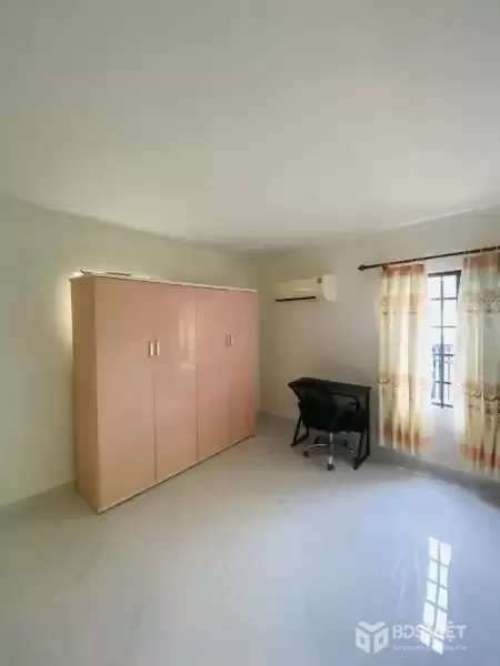 CHỦ NGỘP BÁN GẤP CHDV 3 TẦNG MÂT TIỀN ĐƯỜNG SỐ - KHA VẠN CÂN - LINH CHIỂU