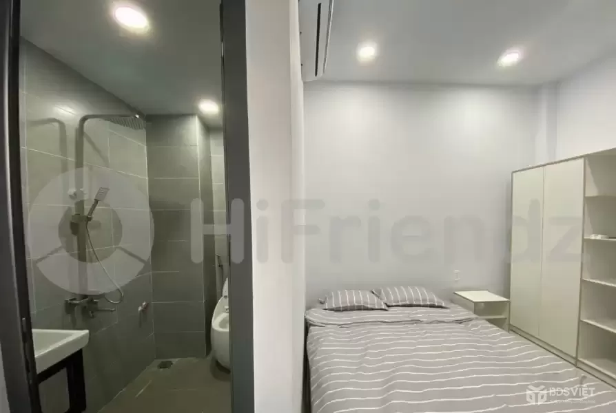 CHDV CMT8 - Quận 10 - 5 tầng - 5 Phòng - 56m2 - 11,8 ty còn TL