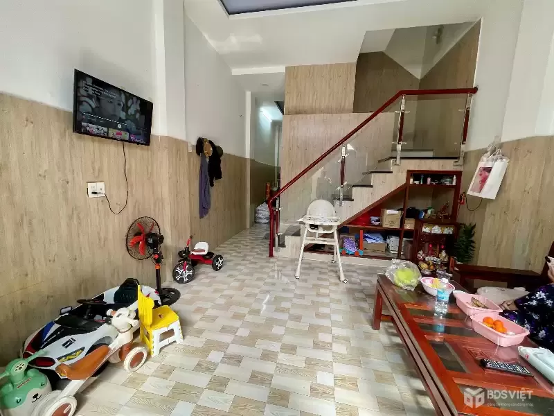 Bán nhà 2 tầng gần biển Vĩnh Nguyên – 45m² – Sổ hồng hoàn công – Giá 3,3 tỷ