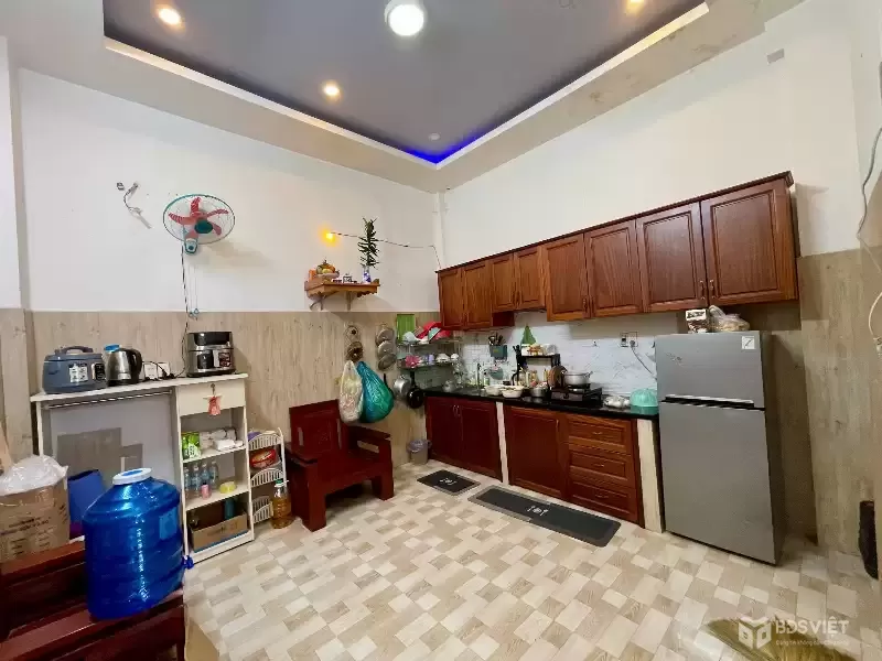 Bán nhà 2 tầng gần biển Vĩnh Nguyên – 45m² – Sổ hồng hoàn công – Giá 3,3 tỷ