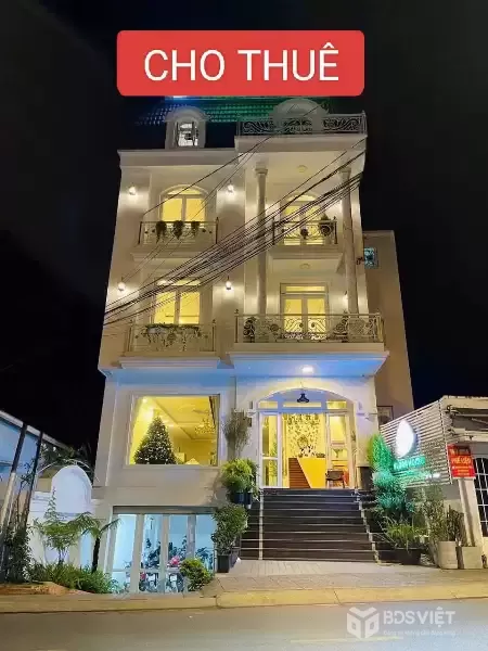 Cho thuê và sang nhượng homestay villa đường Nguyễn Trung Trực - Đà Lạt giá 35 triệu