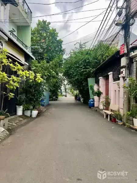 NHÀ MỚI ĐÓN TẾT - 4 LẦU - Ô TÔ ĐẬU CỬA-  LÃ XUÂN OAI - TĂNG NHƠN PHÚ A