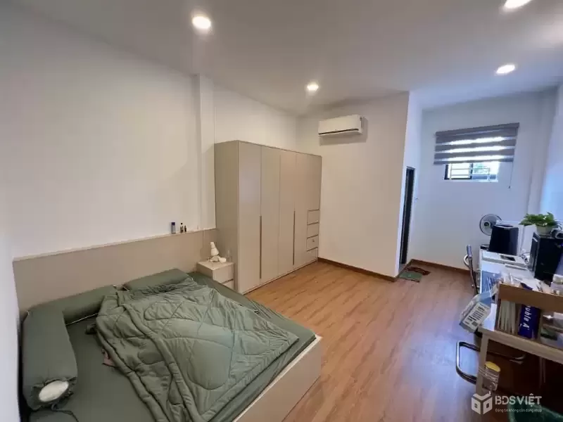 NHÀ MỚI ĐÓN TẾT - 2 LẦU - Ô TÔ ĐẬU CỬA NGÀY ĐÊM - LÊ VĂN VIỆT
- F TĂNG NHƠN PHÚ B - NGAY VINCOM