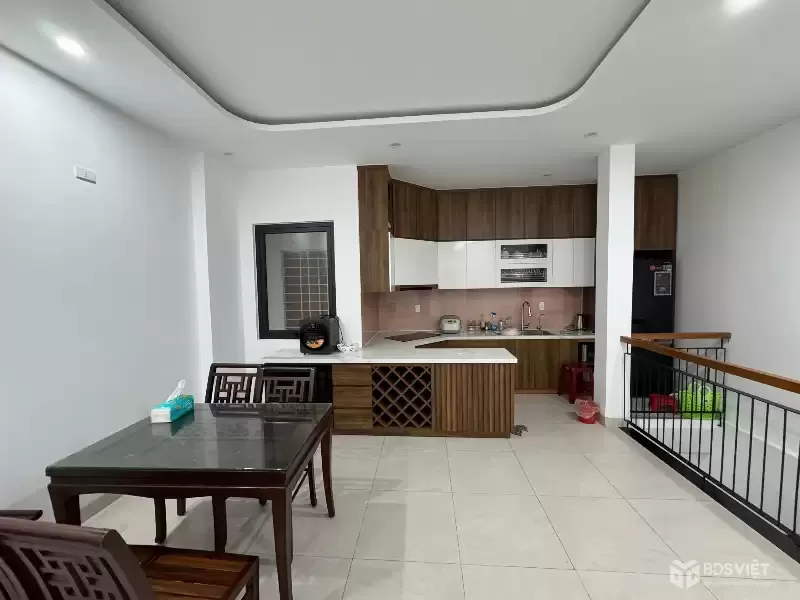 Bán nhà mặt tiền Cửu Long TT Nha Trang – kinh doanh tốt – 76m²