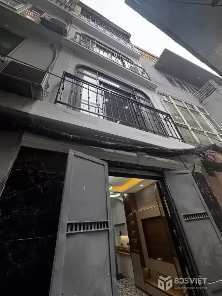 Bán nhà Bùi Xương Trạch, Thanh Xuân, gần phố, nở hậu, 34m2, 7.99 tỷ