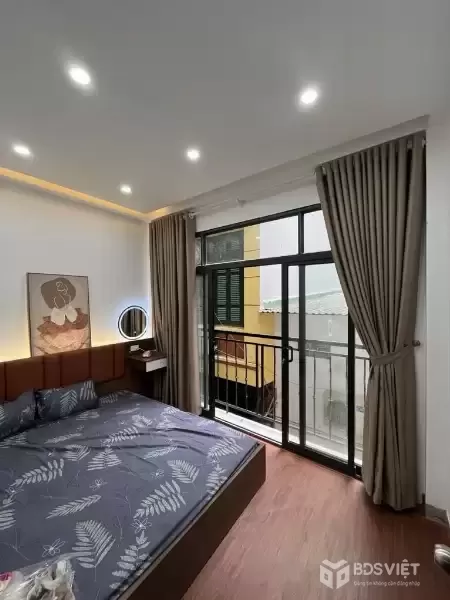 Bán nhà Bùi Xương Trạch, Thanh Xuân, gần phố, nở hậu, 34m2, 7.99 tỷ