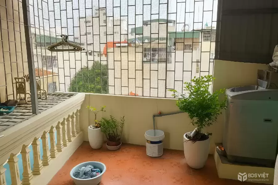 Bán nhà Định Công, Hoàng Mai, lô góc, gần ô tô, gần hồ, 30m2, 5.98 tỷ