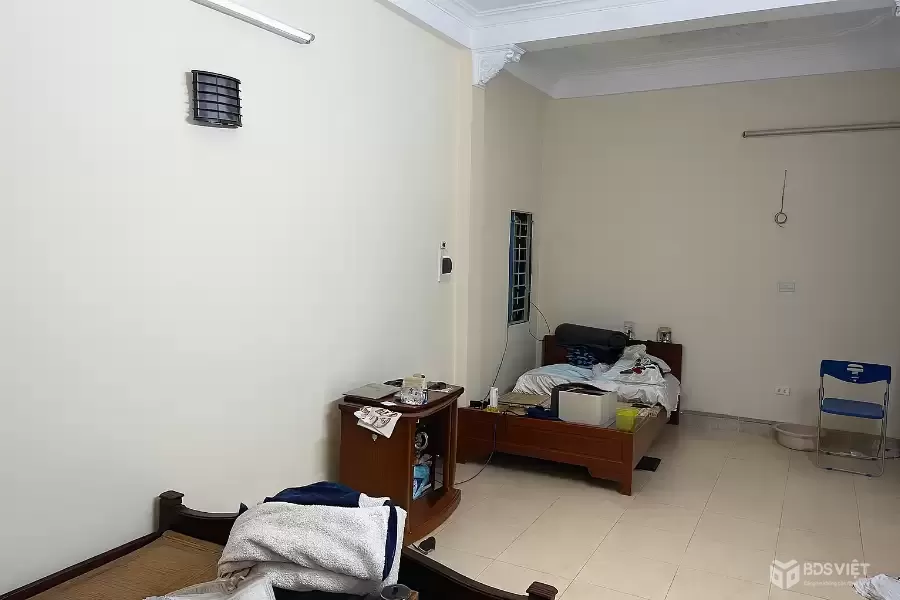 Bán nhà Định Công, Hoàng Mai, lô góc, gần ô tô, gần hồ, 30m2, 5.98 tỷ