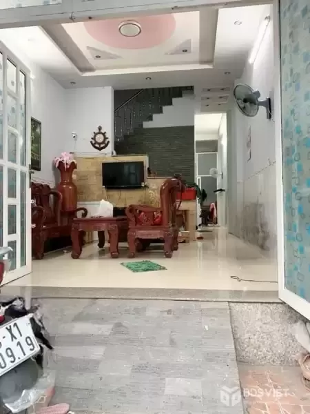 NHÀ RẺ VỊ TRÍ ĐẸP ĐÓN TẾT - 2 LẦU - Ô TÔ THÔNG - HOÀNG DIỆU 2 - LINH TRUNG