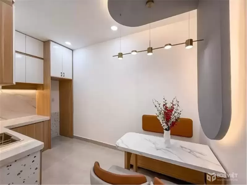 Nhà Đường Xô Viết Nghệ Tĩnh Quận Bình Thạnh Phường 21 Cũ (Phường Thạnh Mỹ Tây).