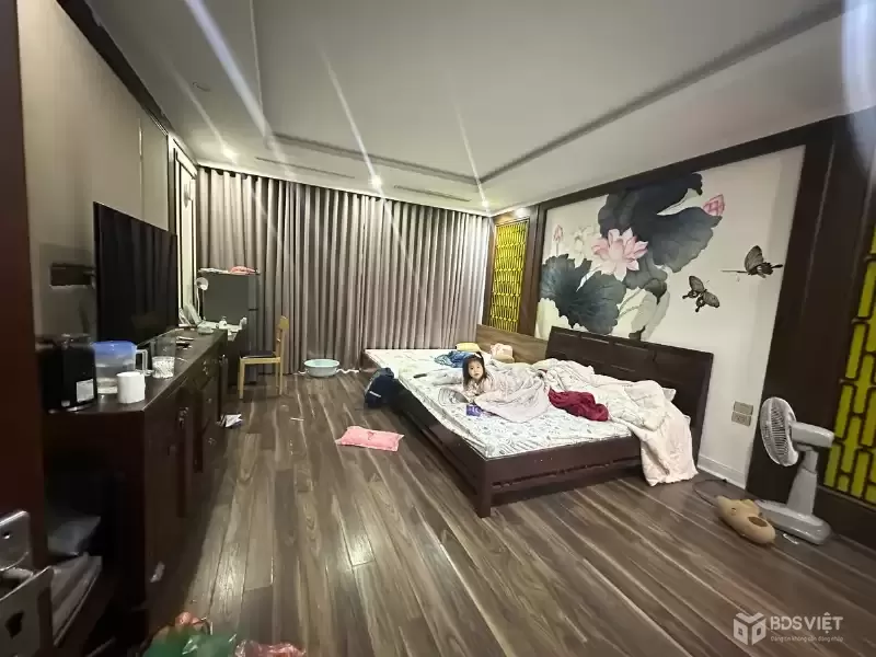 Bán Nhà 1 Mặt Phố 2 Mặt Ngõ Mai Hắc Đế. Hai Bà Trưng. Ô Tô. Vỉa Hè. DT 89m2. Giá 66.5 Tỷ.