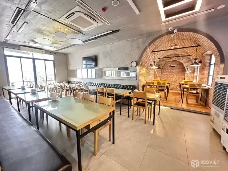 Bán Nhà 1 Mặt Phố 2 Mặt Ngõ Mai Hắc Đế. Hai Bà Trưng. Ô Tô. Vỉa Hè. DT 89m2. Giá 66.5 Tỷ.