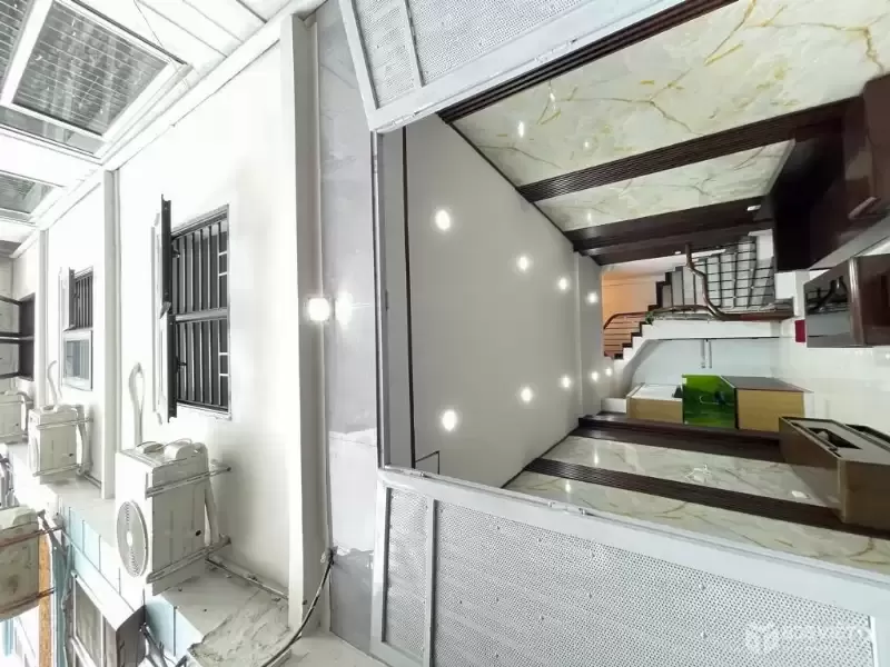 Bán nhà Đinh Công Thượng, Hoàng Mai, Gần Ô tô, 30m2, 4.05 tỷ