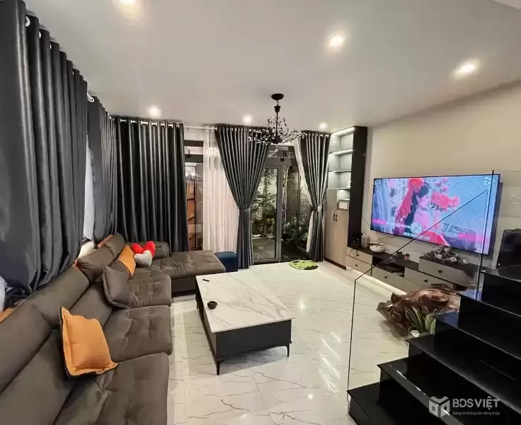 CHO THUÊ VILLA TRẦN HƯNG ĐẠO – P.10, TP. ĐÀ LẠT GIÁ 20TR