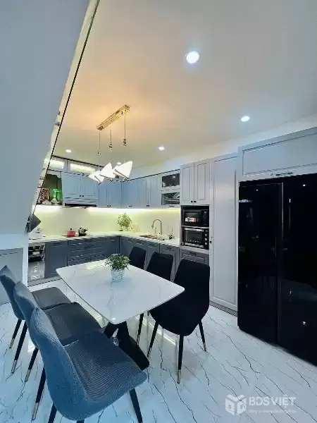 CHO THUÊ VILLA TRẦN HƯNG ĐẠO – P.10, TP. ĐÀ LẠT GIÁ 20TR