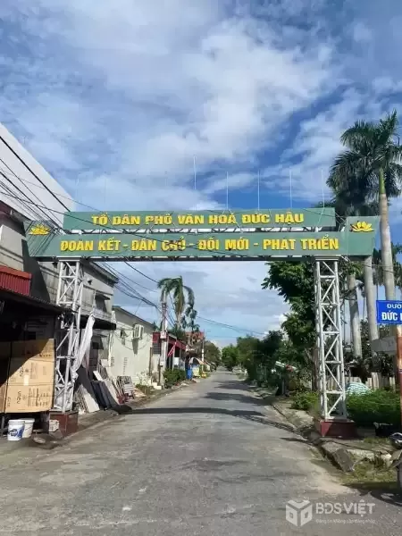 ĐẤT MẶT ĐƯỜNG ĐỨC HẬU – 100M2 – GIÁ 2 TỶ – TRỤC ĐƯỜNG ĐANG LÀM MỚI – ZALO 0567 222 555