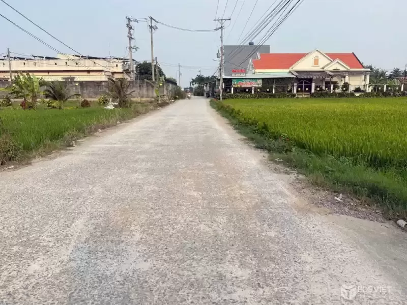 Bán 3 nền thổ cư liền kề đường beton 5m xã Mỹ Yên , Bến Lức dt 136m2 giá 2 tỷ - 2,1 tỷ / 1 lô