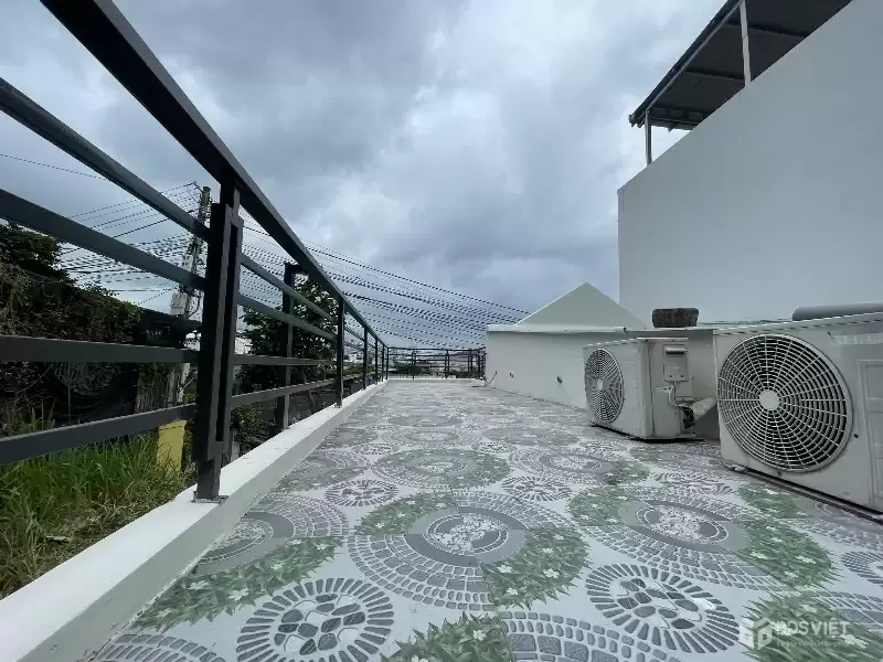 Bán nhà 2 tầng ô tô Vĩnh Hải Nha Trang, gần biển, DT 133m²