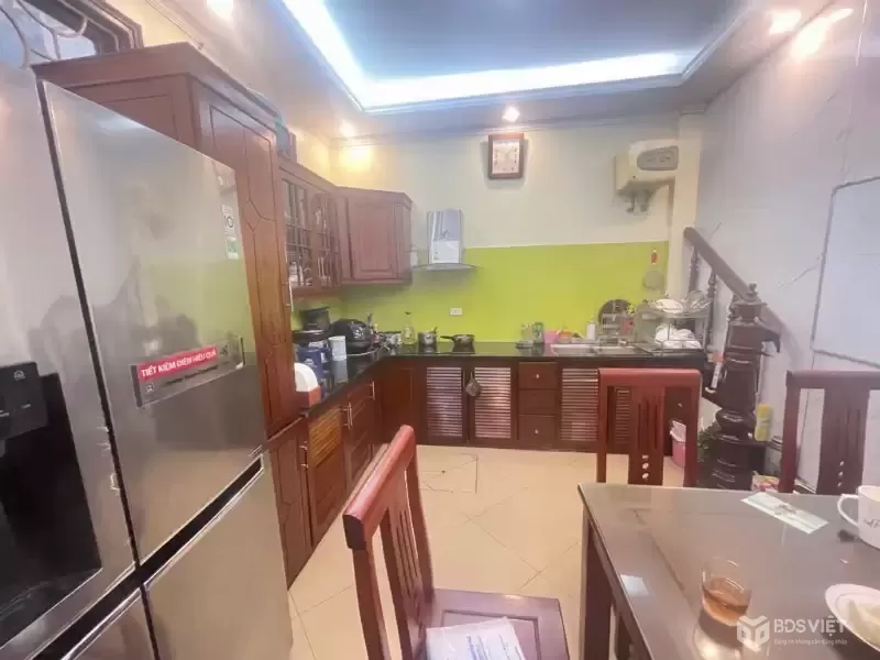 NHÀ TRẦN ĐẠI NGHĨA-TẠ QUANG BỬU 80M2X4T -Ô TÔ ĐỖ CỬA VÀO NHÀ 