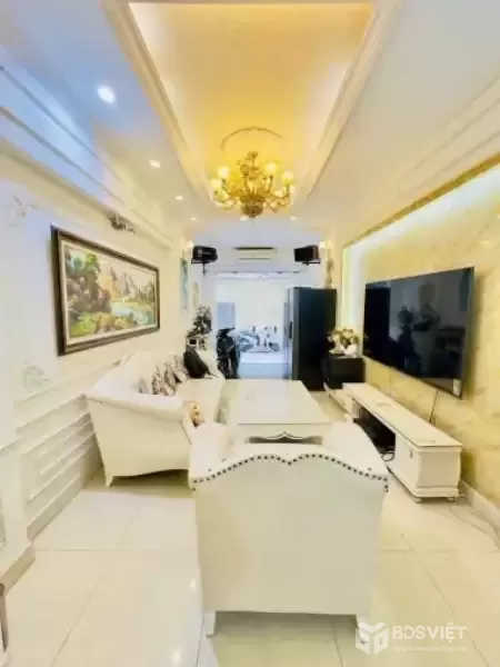 Bán nhà Định Công, Hoàng Mai, Ô tô đỗ cửa, full nội thất xịn mịn, 46m2, 12.9 tỷ