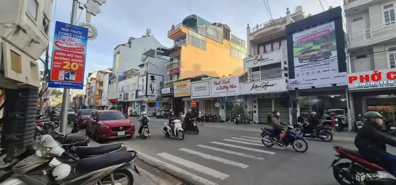 Bán lô đất 119m2 sổ riêng xây dựng mặt tiền hẻm Phan Đình Phùng phường 2 Đà Lạt giá 9.9 tỷ