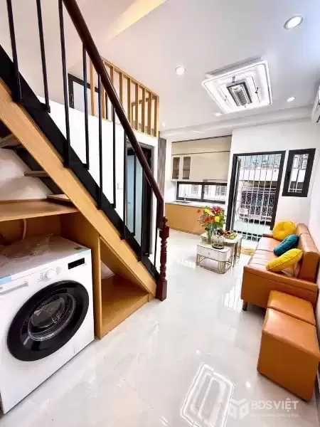 căn hộ tập thể nghĩa tân 50m 2 ngủ 2,95 tỷ-full nội thất đẹp