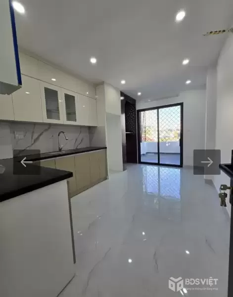 CHỈ 8,5 TỶ – NHÀ 5 TẦNG THANG MÁY – MẶT NGÕ – TRUNG TÂM HAI BÀ TRƯNG