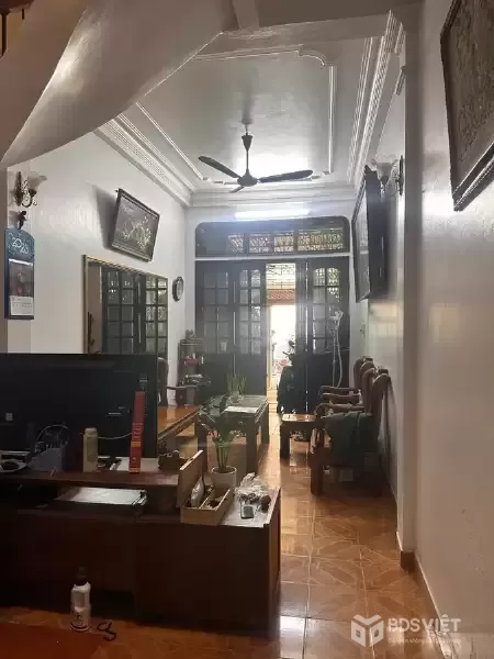 Bán Nhà Lê Trọng Tấn. Thanh Xuân. Ô Tô. DT 78m2. MT 3m. 3 Tầng. Giá 16.7 Tỷ.