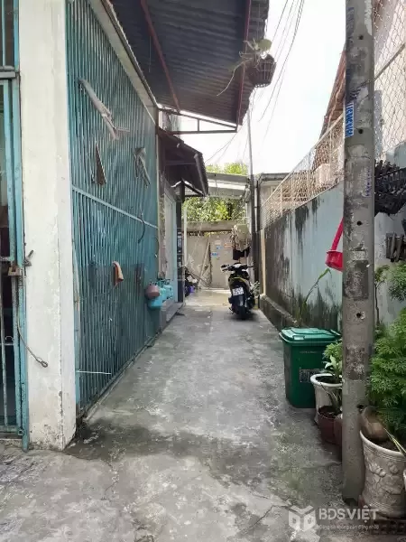 Bán nhà giá rẻ hẻm Lê Trọng Tấn , Bình Hưng Hòa 1pn, 1wc, dt 39m2 giá 2,9 tỷ