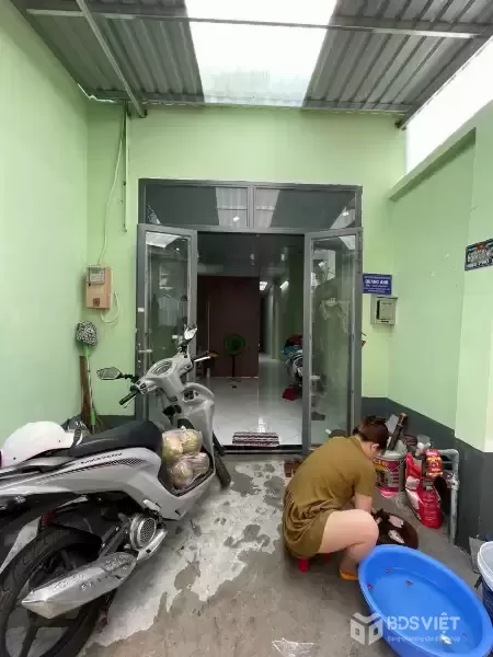 Bán nhà giá rẻ hẻm Lê Trọng Tấn , Bình Hưng Hòa 1pn, 1wc, dt 39m2 giá 2,9 tỷ