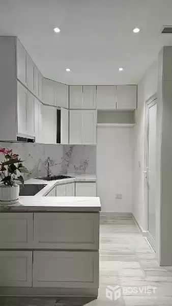 bán nhà láng hạ 38m x6 tầng thang máy 12,35 tỷ lô góc