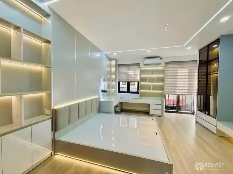 Bán nhà Ngọc Hồi, Hoàng Mai, Ô tô, 6T thang Máy, 40m2, 9.5 tỷ