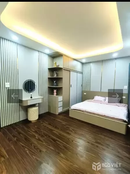 THANG MÁY – 7 TẦNG – FULL ĐỒ – 14.9 TỶ  THỊNH QUANG