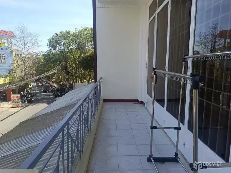 Cho thuê nhà 9 phòng ngủ Bùi Thị Xuân Phường 2 Đà Lạt giá 28tr