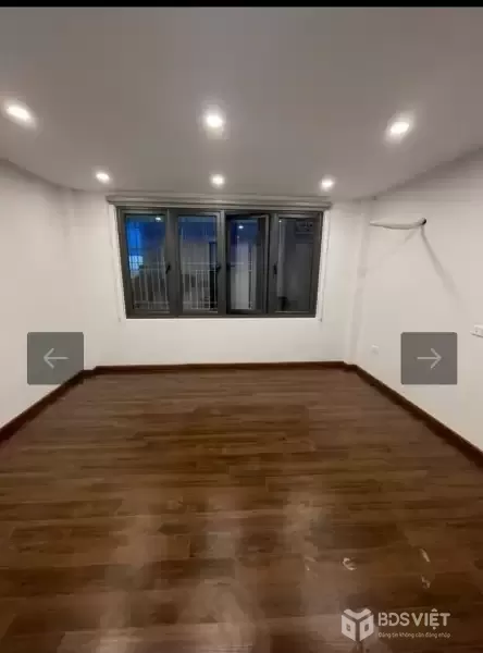 NGÕ VĂN HƯƠNG – LÔ GÓC – 5 TẦNG – 7.5 TỶ