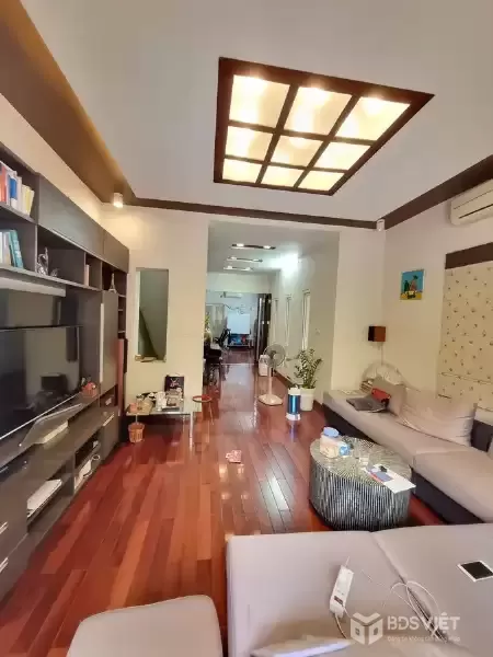 Bán Nhà Mặt Phố Nguyễn Cảnh Dị. Hoàng Mai. Lô Góc. Ô Tô. Vỉa Hè. DT 90m2. MT 6.2m. Giá 34.8 Tỷ