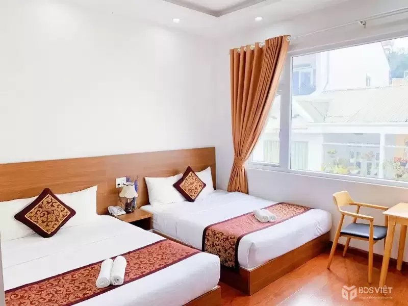 Cho thuê khách sạn 21 phòng Nguyễn Thị Nghĩa - trung tâm Đà Lạt.giá 50 triệu