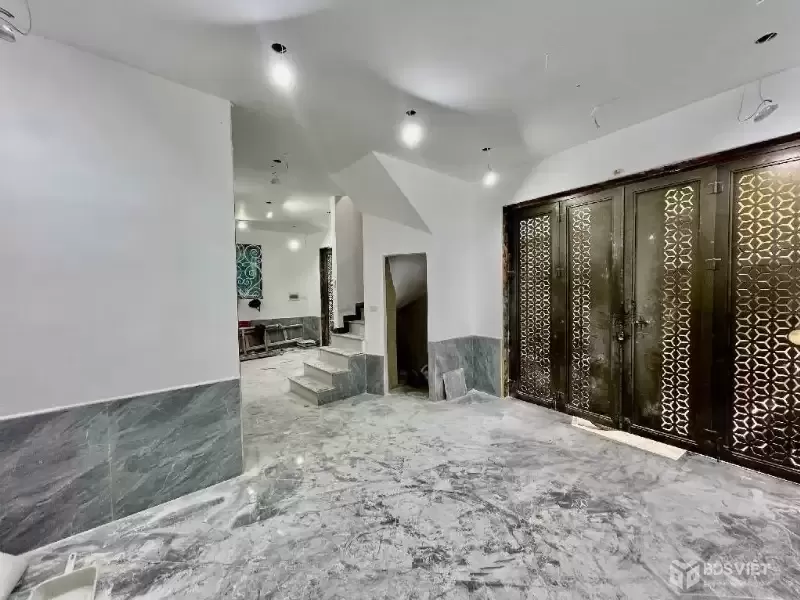 nhà dòng tiền đội cấn 60m x7 tầng thang máy 22,5 tỷ lô góc,ngõ thông,30m ô tô tránh