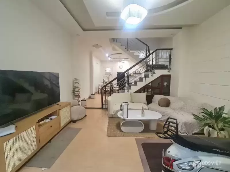 NHÀ MỚI ĐÓN TẾT - CHỦ THIỆN CHÍ BÁN - KHÁCH ƯNG THƯƠNG LƯỢNG MẠNH