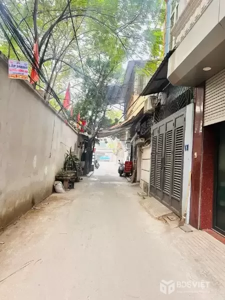 Bán Nhà Kim Giang. Hoàng Mai. 7 Tầng Thang Máy. Ô Tô. DT 65m2. MT 5.2m. Giá 22.4 Tỷ.