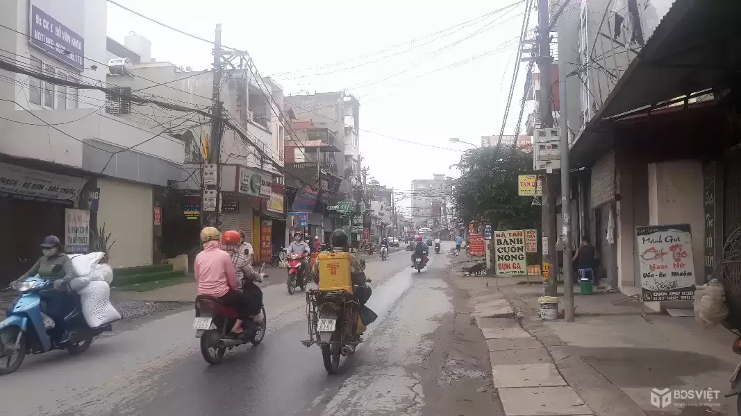 Bán nhà Trạm Trôi – Hoài Đức  Nhà Trạm Trôi 3 tầng 33m² hơn 4 tỷ – 3 phòng ngủ