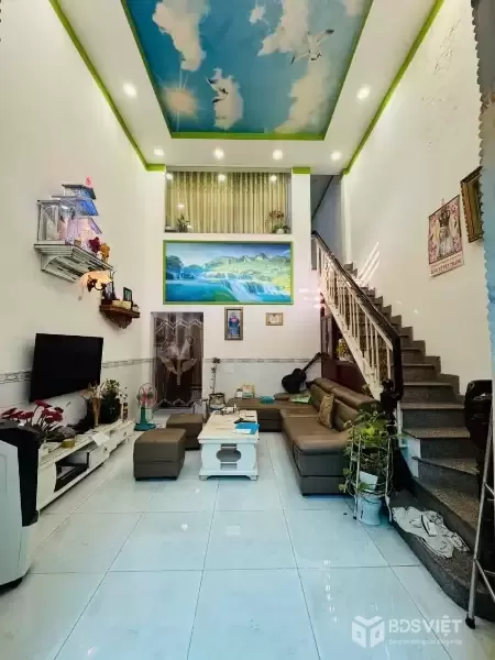 Nhà Đường Lac Long Quân Quận Tân Bình Phường 10 Cũ.