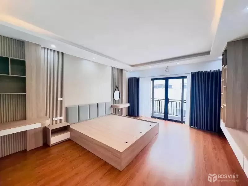 Bán Nhà Bùi Xương Trạch. Thanh Xuân. Thang Máy. Ô Tô. DT 47m2. MT 4.5m. Giá 19.2 Tỷ.