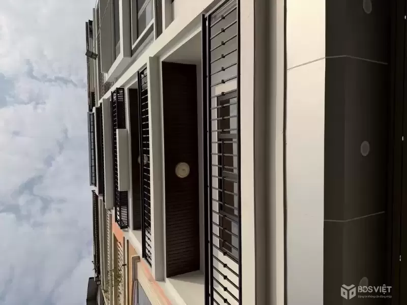 Bán nhà Ngọc Hồi, Hoàng Mai, Gara ô tô, Thang máy, 50m2, 18.1 tỷ(CTL)