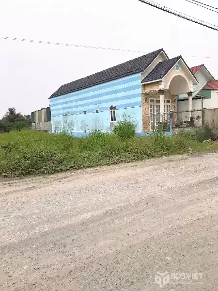 CẦN BÁN 655M2 ĐẤT THỔ CƯ MT ĐƯỜNG BÀ TỴ