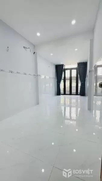 Quận 3- CMT8 - Nhà mới ở ngay - Không qui hoạch - 33m2 - 2PN - 4.15 tỷ