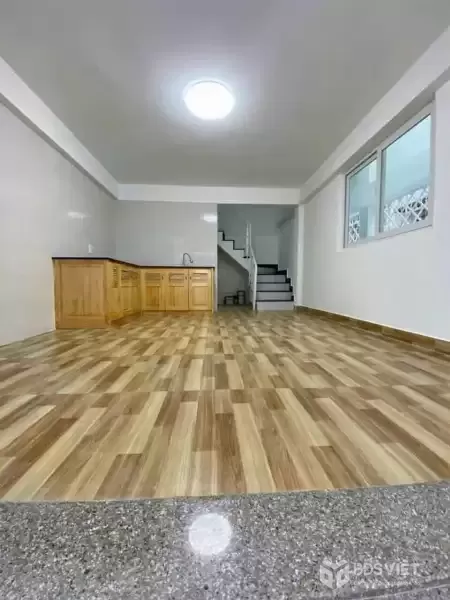 Cho thuê nhà 4 phòng đường Ngô Thì Nhậm phường 4 Đà Lạt giá 7 triệu